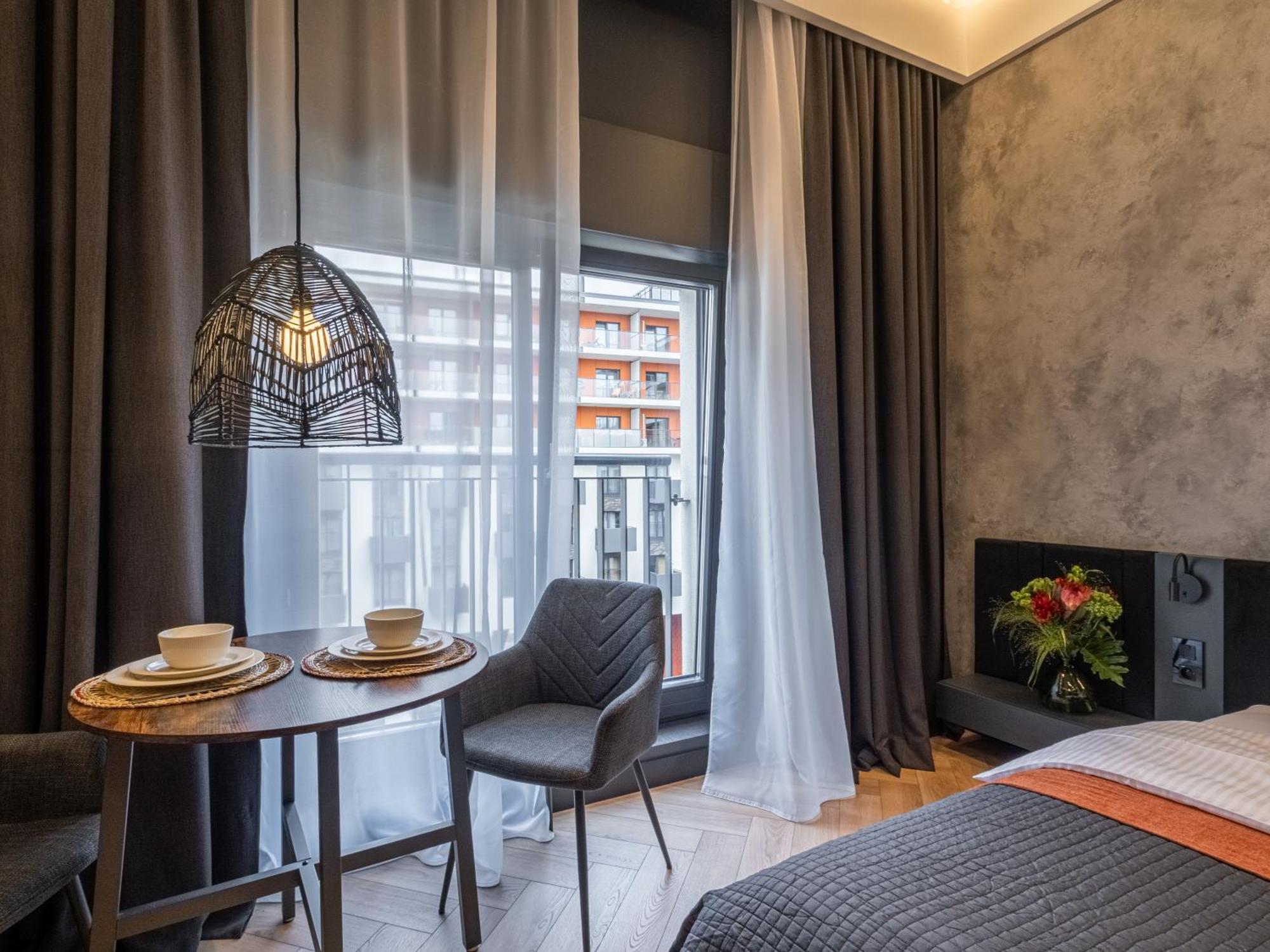 Loft House City Apartments วรอตซวาฟ ภายนอก รูปภาพ